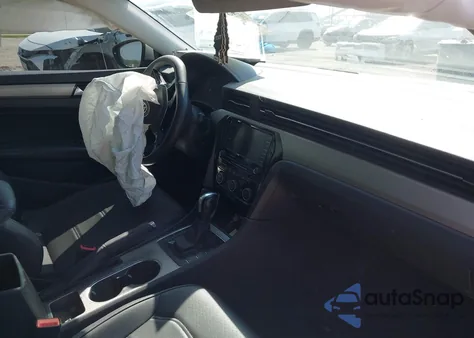 2021 Volkswagen Passat 2.0T Se из США, поврежденный, VIN 1VWSA7A30MC011301